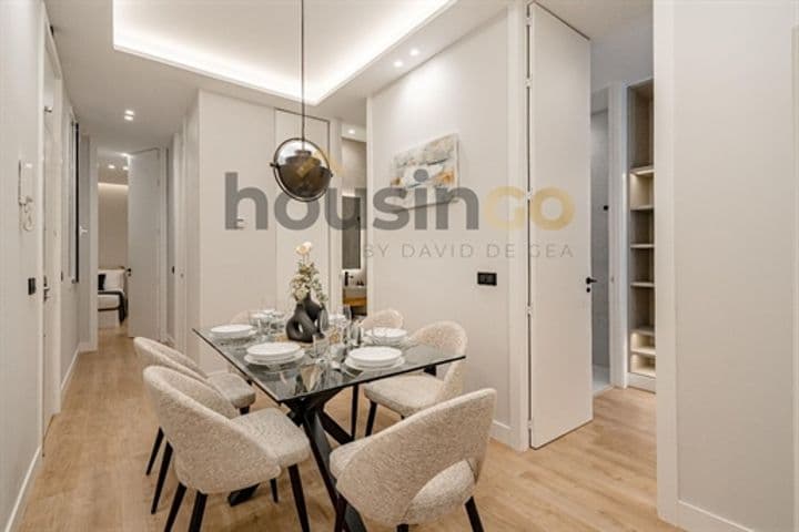 3 bedrooms apartment for sale in Madrid, Spain