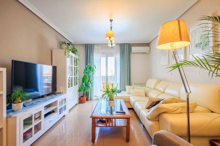 4 bedrooms apartment for rent in Centro, Spain