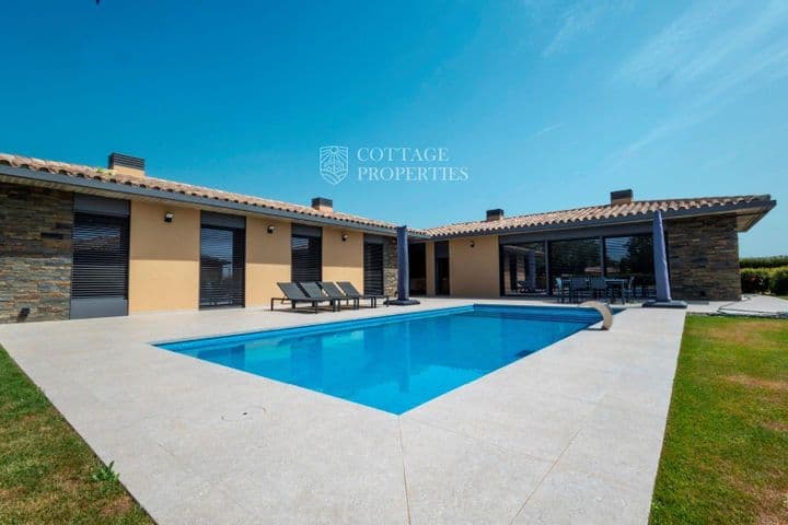 3 bedrooms house for sale in Navata, Spain