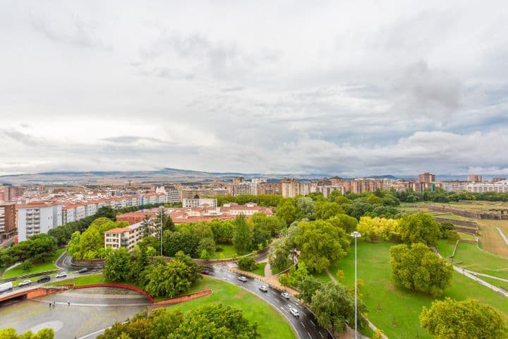 3 bedrooms apartment for sale in Pamplona, Spain