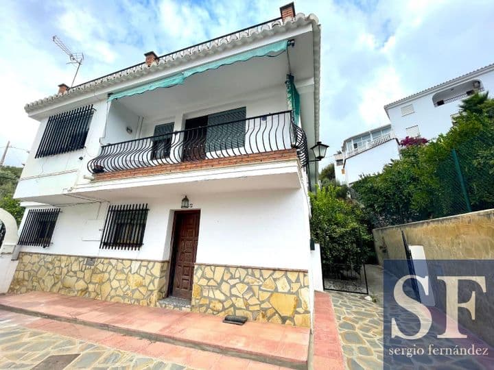 8 bedrooms house for sale in Competa, Spain