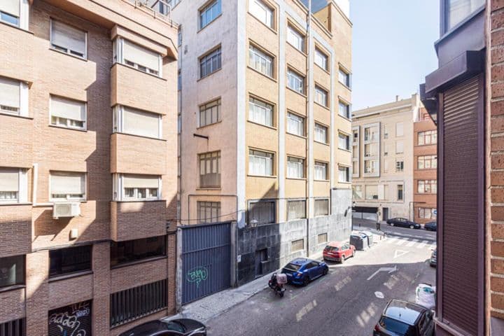 1 bedroom apartment for sale in Madrid, Spain