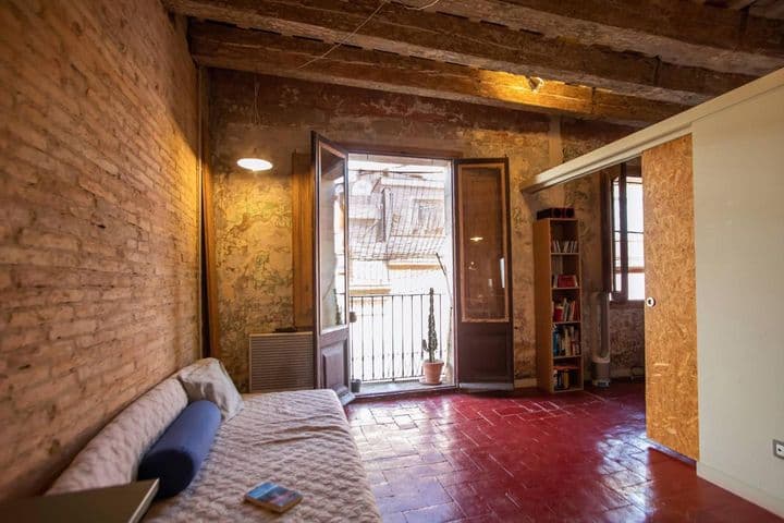 1 bedroom apartment for rent in El Raval, Spain