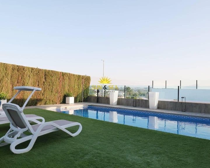 3 bedrooms house for rent in La Marina, Spain