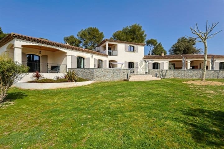 5 bedrooms house for sale in Lambesc, France