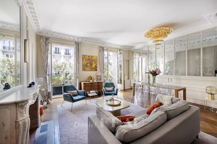 4 bedrooms other for sale in Paris 6eme, France