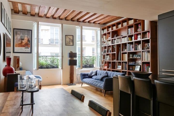 3 bedrooms other for sale in Paris 3eme, France