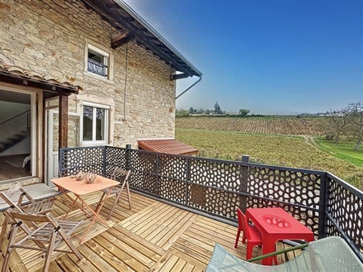 2 bedrooms other for sale in La Roche-Vineuse, France