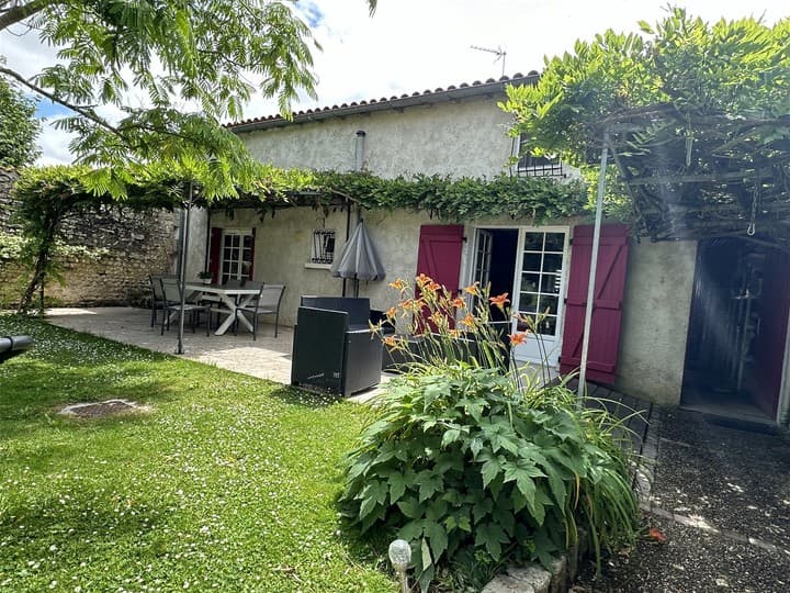 3 bedrooms house for sale in Charente-Maritime (17), France