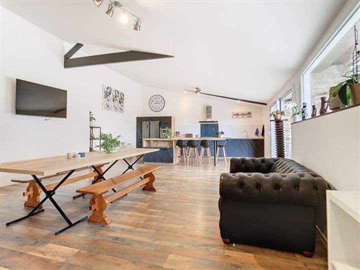 4 bedrooms other for sale in Maxent, France