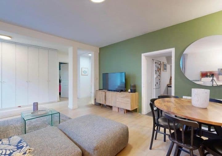 2 bedrooms apartment for sale in Biarritz, France