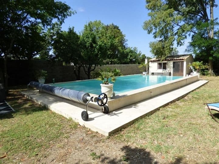 8 bedrooms house for sale in Avignon, France