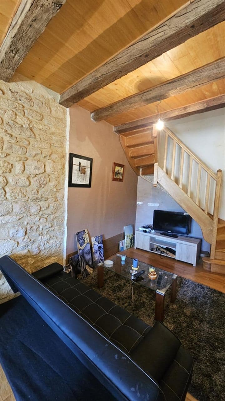 1 bedroom house for sale in Monsempron-Libos, France