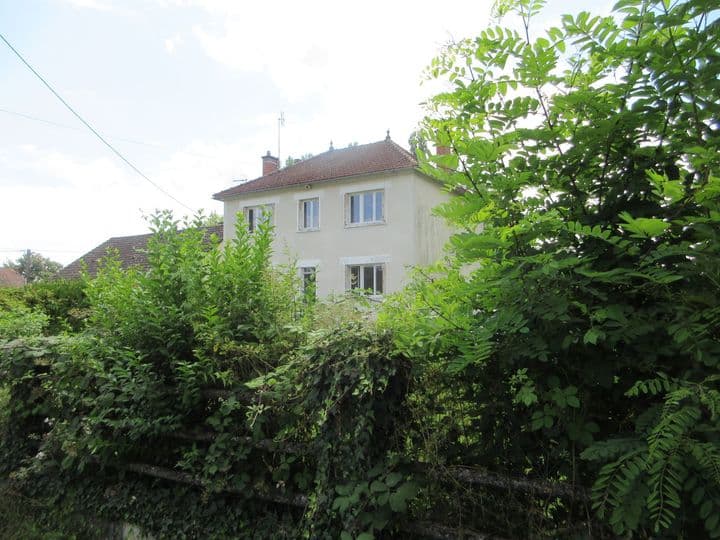 5 bedrooms house for sale in  France