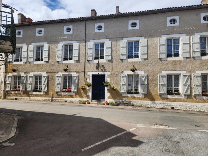 8 bedrooms house for sale in CHAMPAGNE MOUTON, France