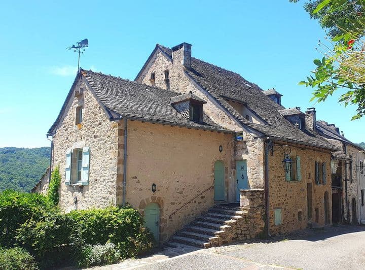 6 bedrooms house for sale in NAJAC, France