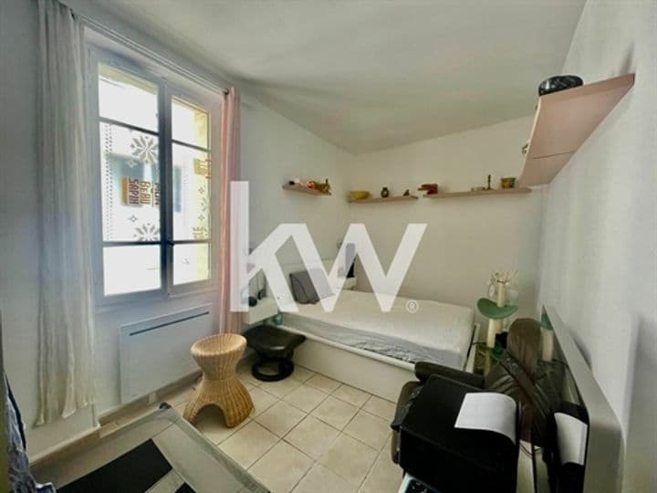 1 bedroom house for sale in Nimes, France