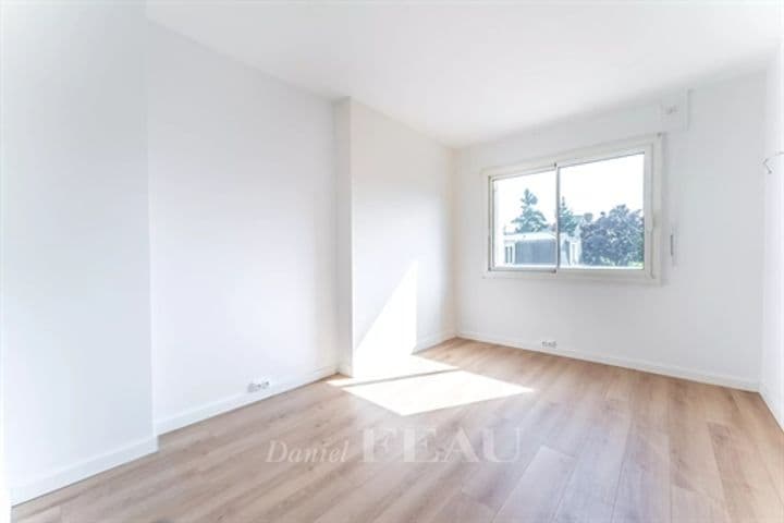 2 bedrooms other for sale in Paris 16eme, France