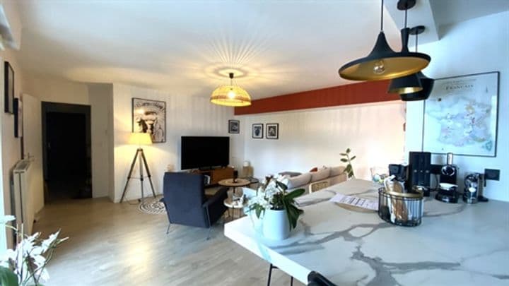 2 bedrooms apartment for sale in Nantes, France