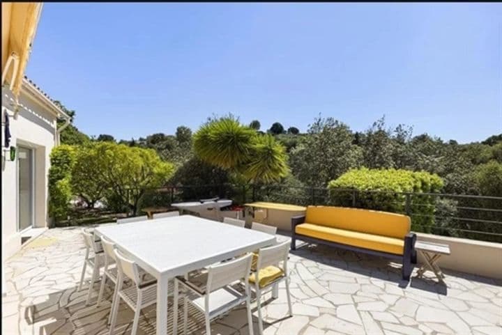 4 bedrooms house for sale in Saint-Laurent-du-Var, France