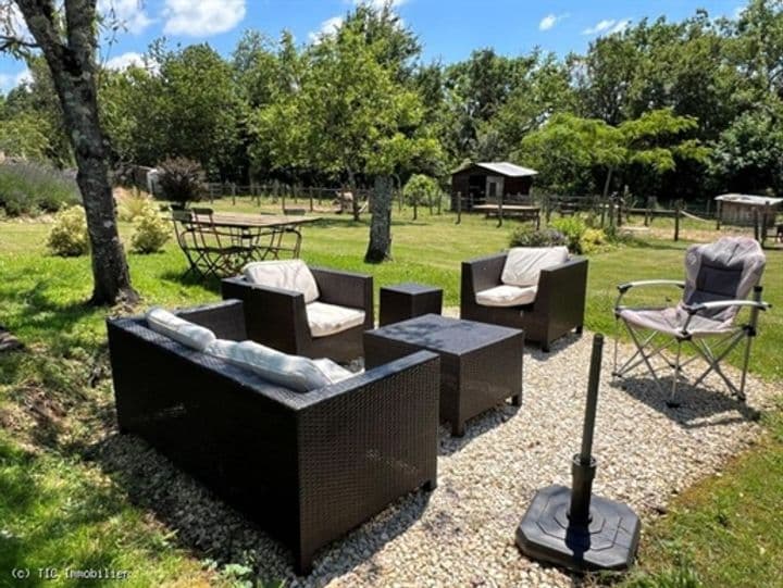 3 bedrooms house for sale in Nanteuil-en-Vallee, France