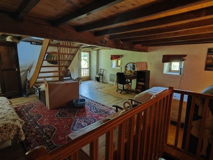 1 bedroom other for sale in Saint-Hilaire, France