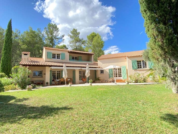 5 bedrooms house for sale in  France