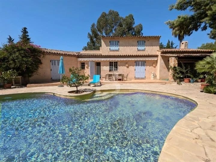 5 bedrooms house for sale in Cannes, France