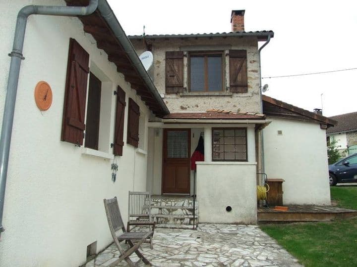 3 bedrooms house for sale in la chapelle montbrandeix, France