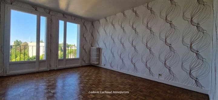 2 bedrooms apartment for sale in Limoges, France