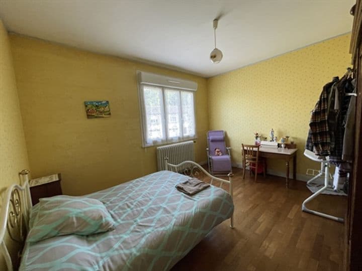 House for sale in Mereau, France