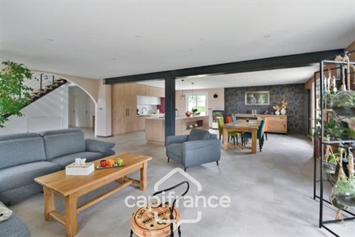 4 bedrooms house for sale in Saint-Germain-du-Bois, France