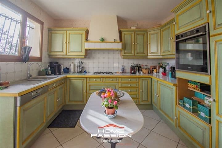 4 bedrooms house for sale in Vaux-sur-Mer, France