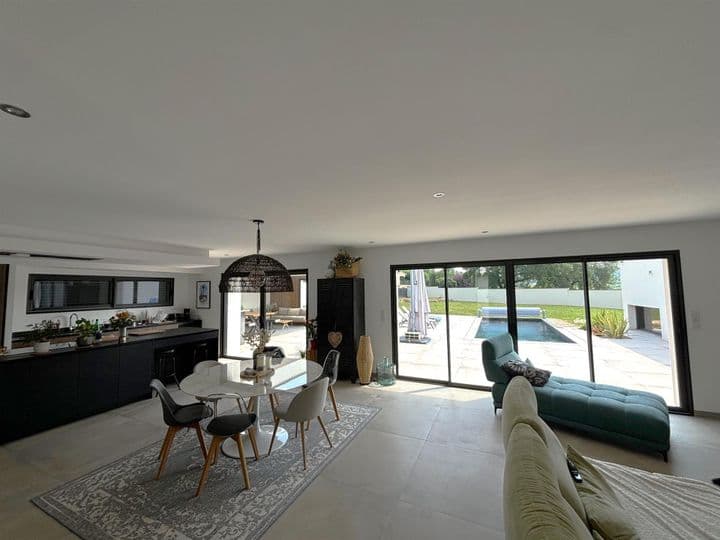 3 bedrooms house for sale in Cornac, France