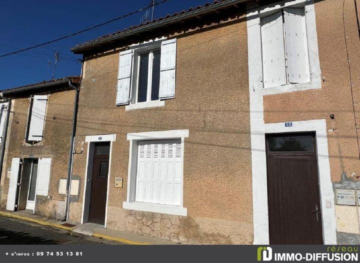 2 bedrooms house for sale in RUFFEC, France