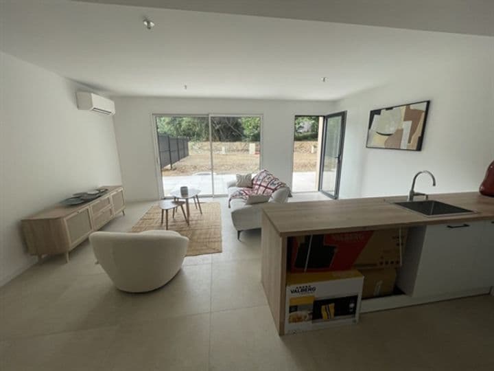 2 bedrooms house for sale in Grimaud, France