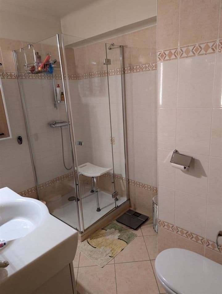 House for sale in Velaux, France