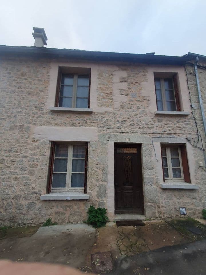 3 bedrooms house for sale in thenon, France