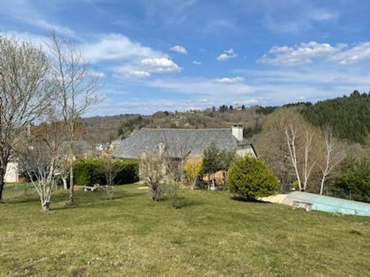 6 bedrooms house for sale in argentat, France