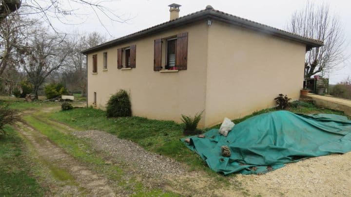 3 bedrooms house for sale in hautefort, France