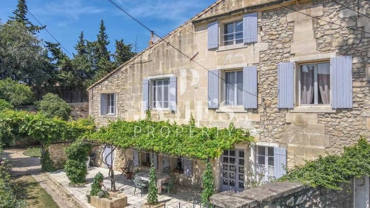 6 bedrooms house for sale in  France