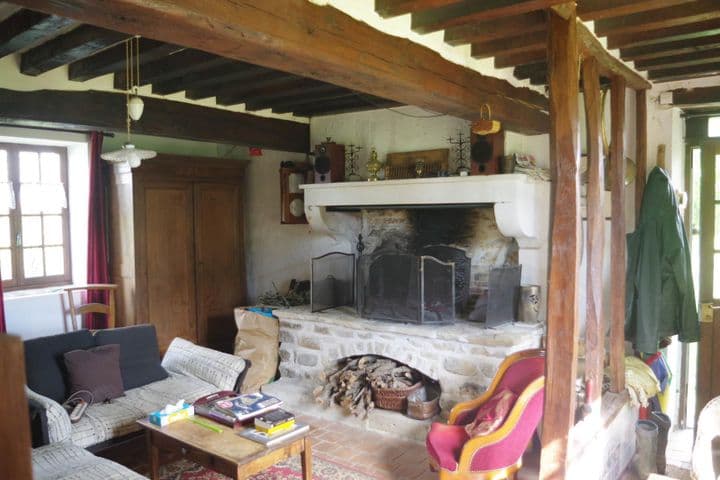 2 bedrooms house for sale in Limanton, France