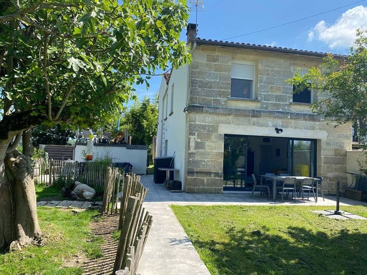 4 bedrooms house for sale in  France