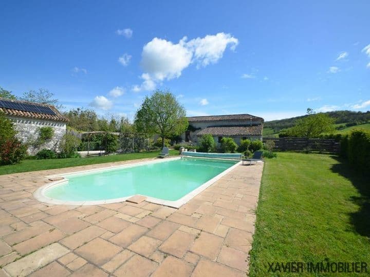 7 bedrooms house for sale in  France