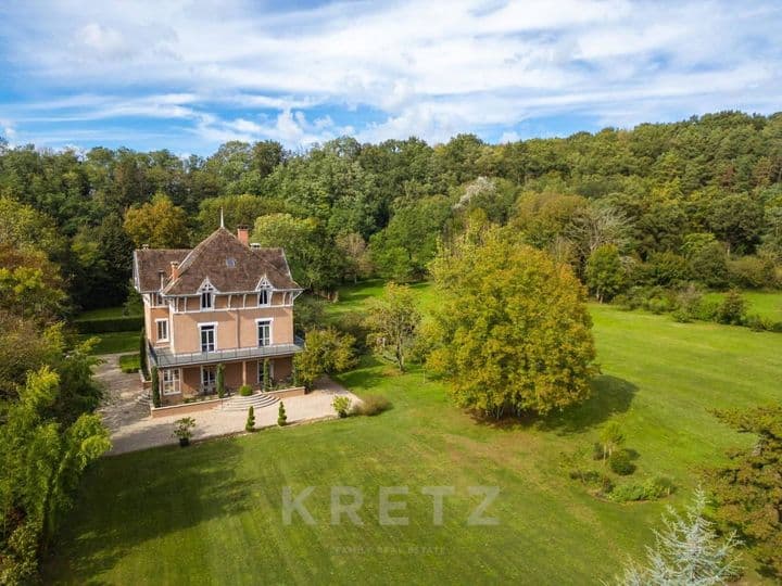 7 bedrooms house for sale in  France