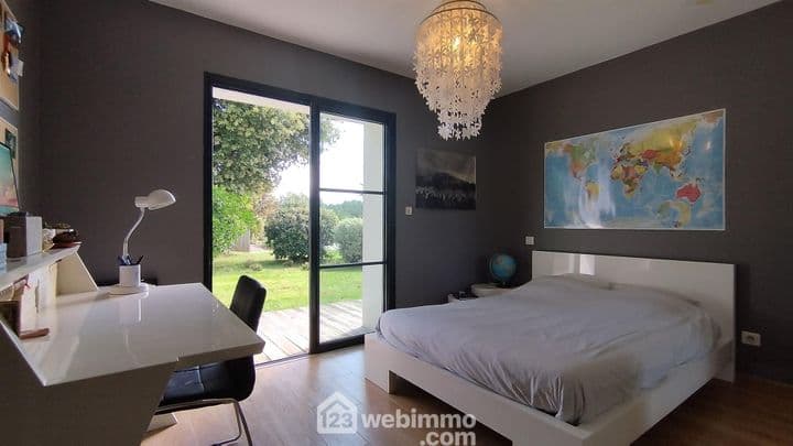 5 bedrooms house for sale in Caupenne, France