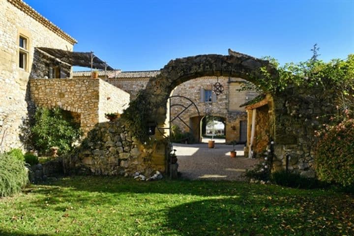 15 bedrooms other for sale in Uzes, France