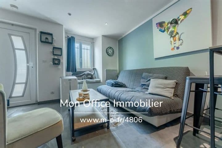 Apartment for sale in Belgentier, France