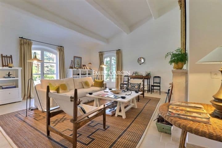 6 bedrooms house for sale in Grimaud, France