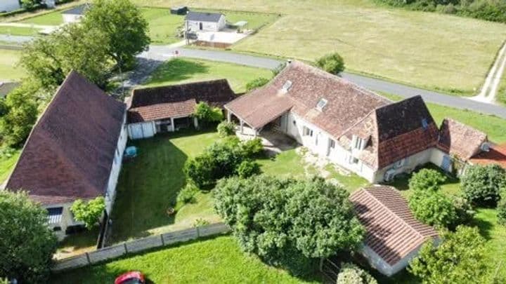 7 bedrooms house for sale in LA DOUZE, France